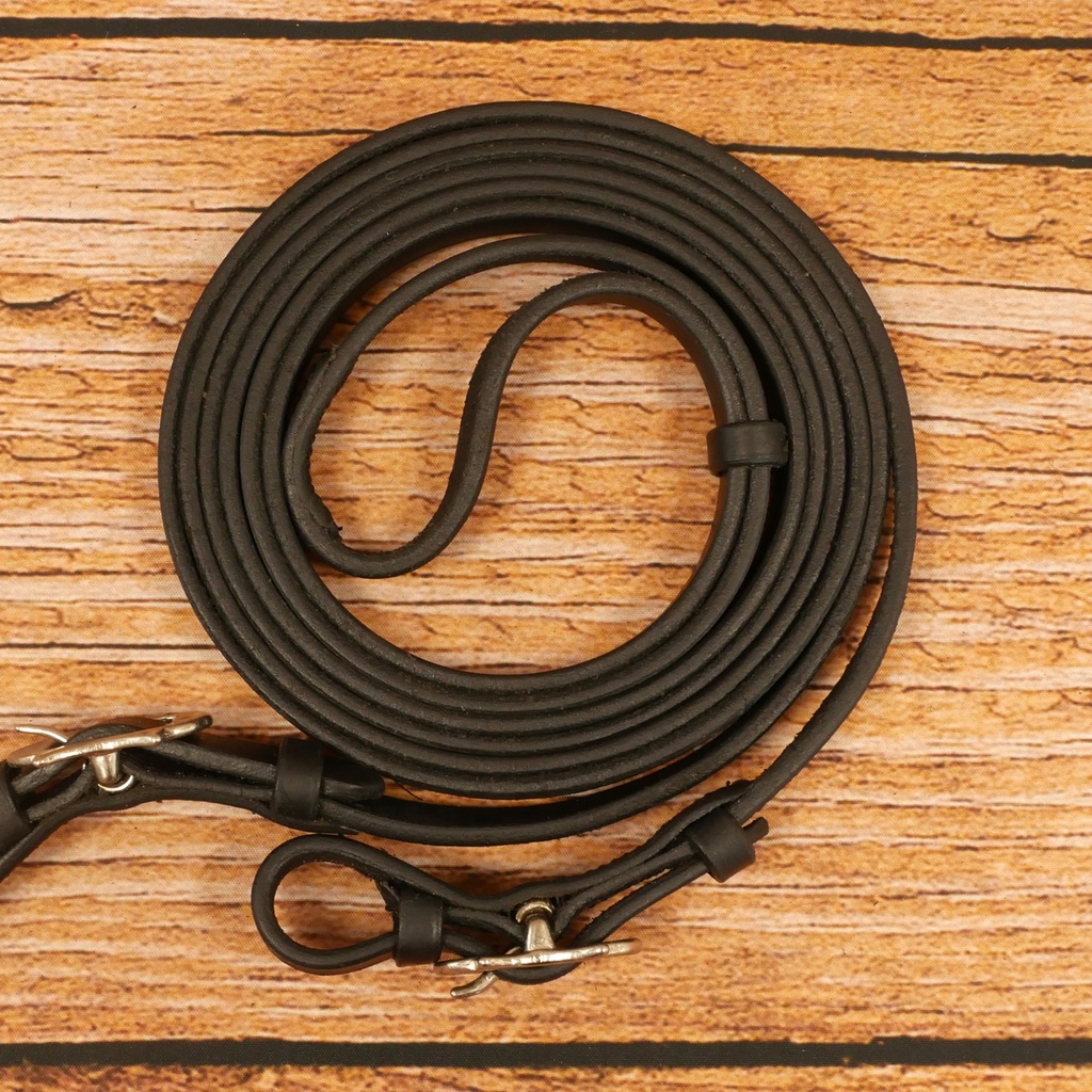 Offizierszaum_simple_Deluxe_schwarz_silber_kandarenzuegel.jpg
